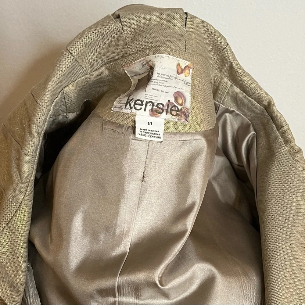 Kenzie Gold Metallic Light Weight Coat Big Buttons, Pleated Collar and Sleeves - Picture 5 of 11